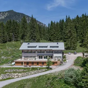 Spitzing - Wanderparadies In Den Bergen Spitzingsee